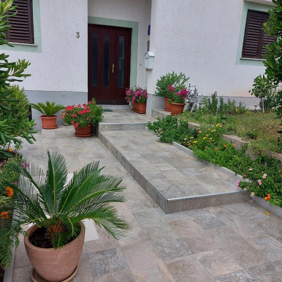 Apartments Mohar III Baška Екстериор снимка